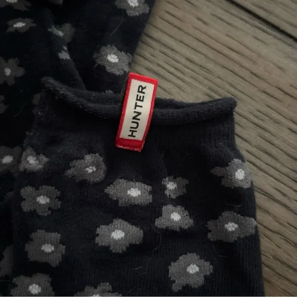 Hunter Black Floral Knee-High Socks M/l - Picture 6 of 9